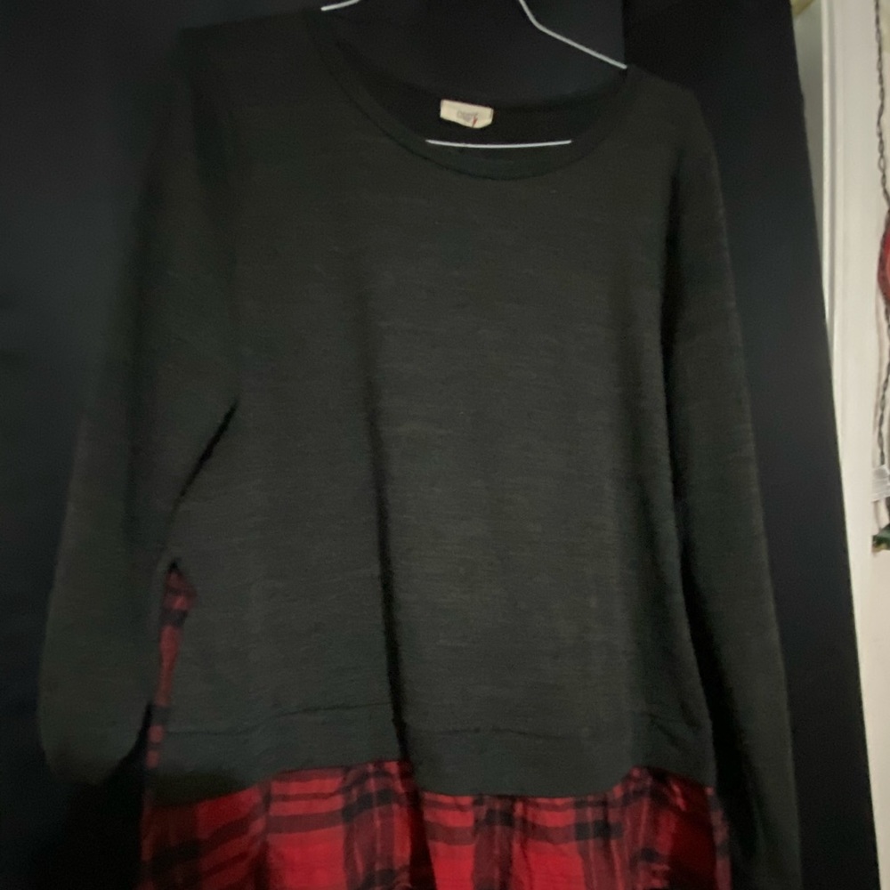 Dark gray and red and black plaid top!